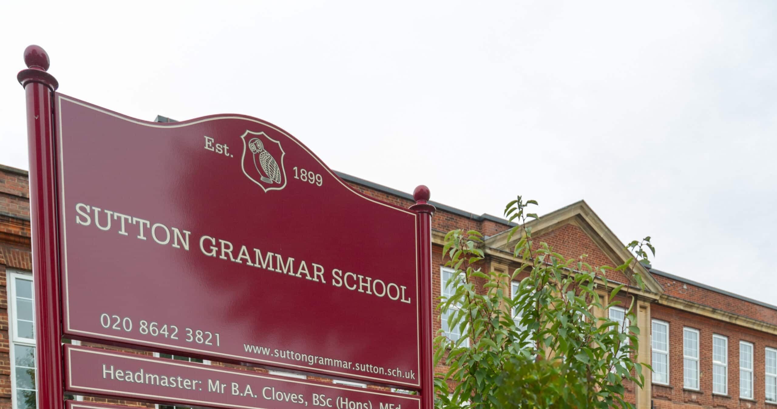 Sutton Grammar School logo